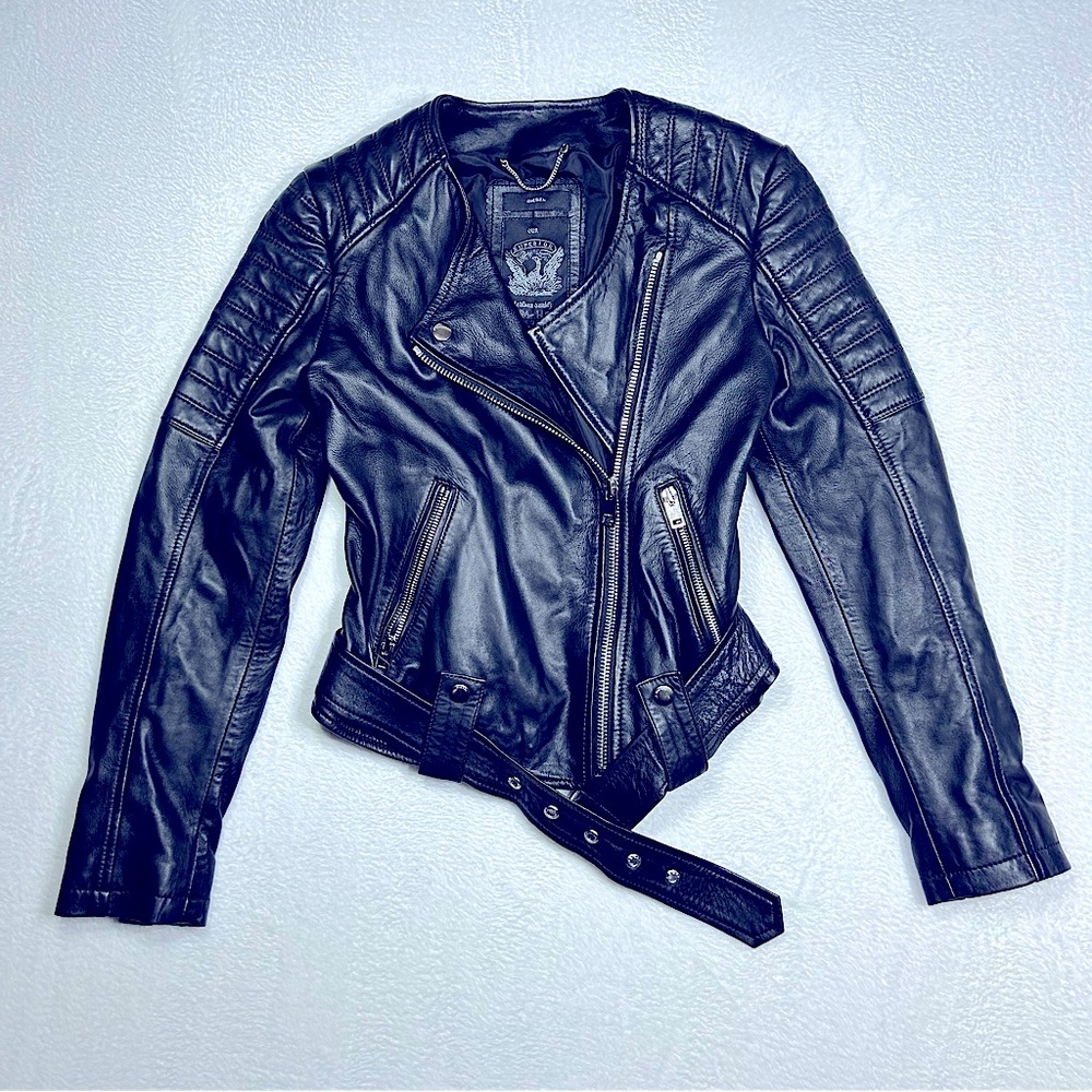 Diesel Leather Black Jacket Women’s Size XS Black Biker Zippers Buckles Fitted